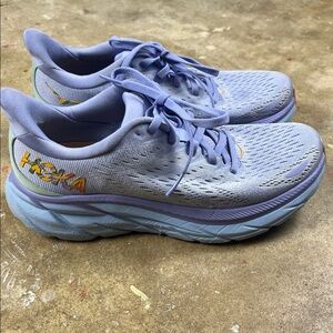 Hoka Women's Clifton 8  Lavender Athletic Shoes
Size: 6